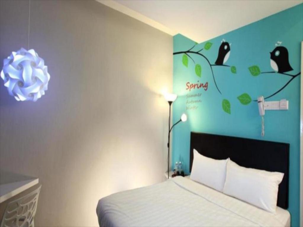 Hotel Zamburger Bliss Johor Bahru Esterno foto