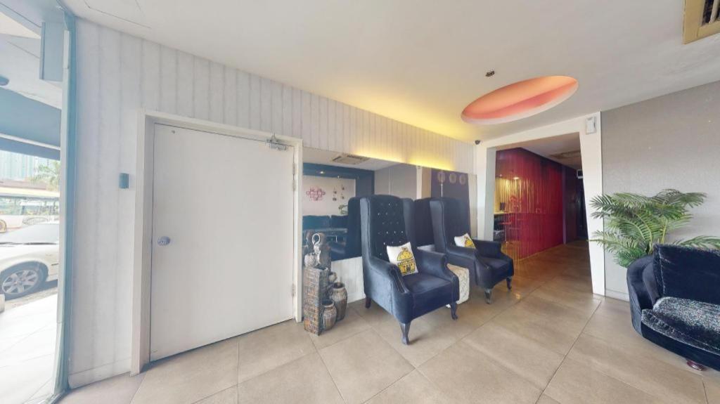 Hotel Zamburger Bliss Johor Bahru Esterno foto
