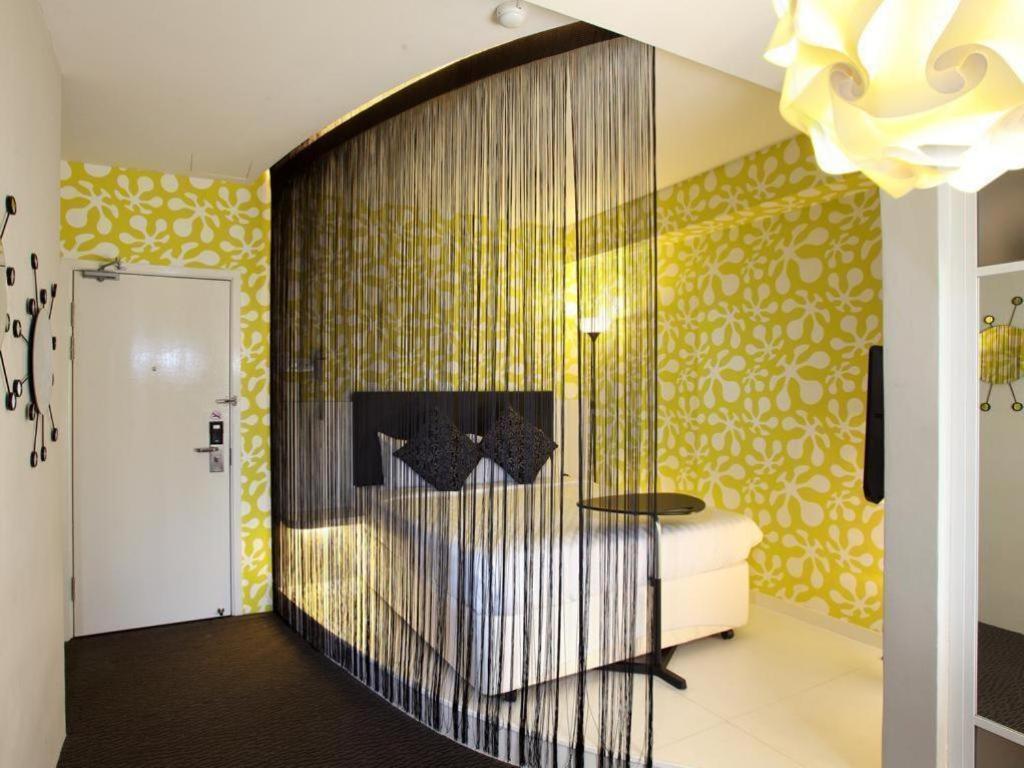 Hotel Zamburger Bliss Johor Bahru Esterno foto